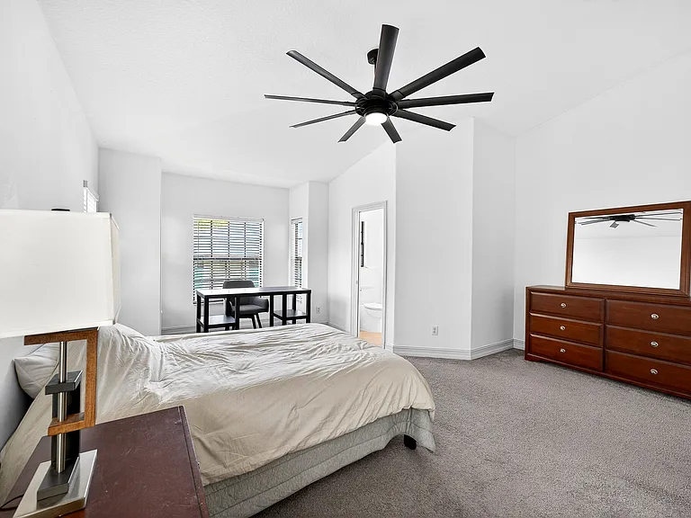 864 17th Ave N #1 — Photo 23