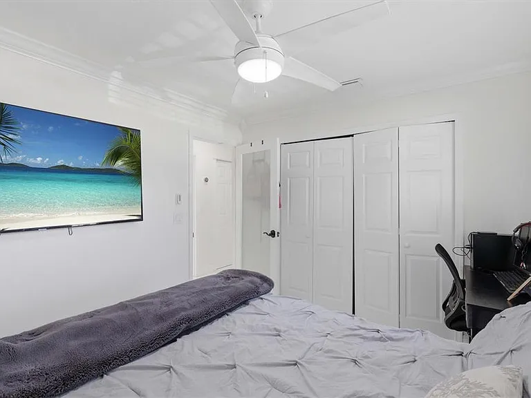 6611 N Hale Ave — Photo 31