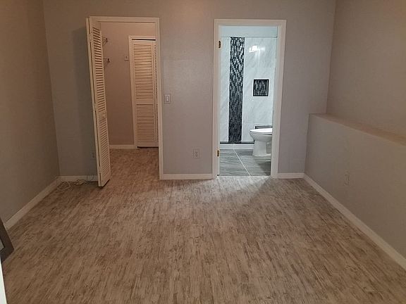 5th image of 14584 Laguna Beach Cir