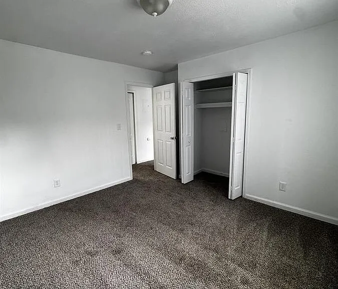 512 Washtenaw Ave #17 — Photo 9