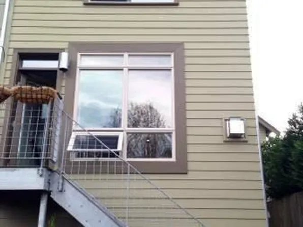 210 Boston St Unit A, Seattle, WA 98109