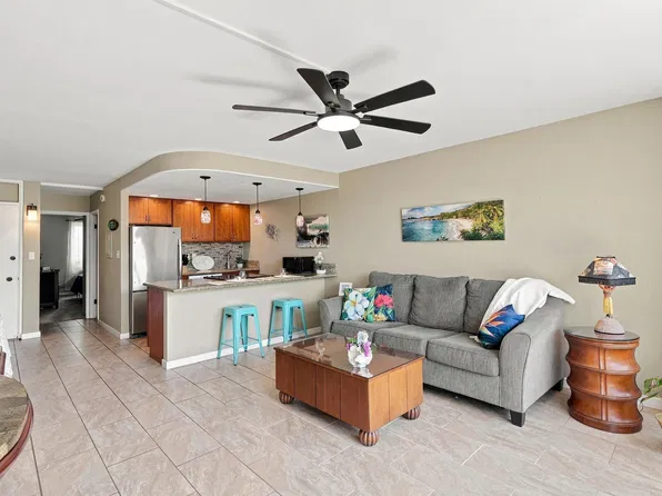 120 Hui Rd #F-a6, Lahaina, HI 96761