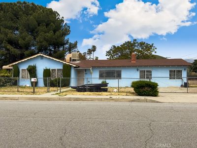 325 E Indian School Ln, Banning, CA, 92220
