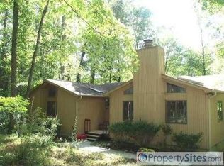 508 Robin Rd, Chapel Hill, NC 27516