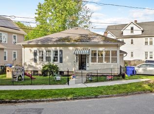 81 Eleanor Rd, Springfield, MA 01108