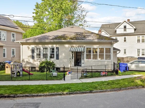 81 Eleanor Rd, Springfield, MA 01108