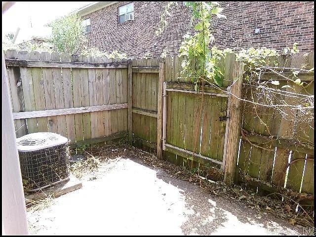 101 Ellis Dr #N — Photo 17