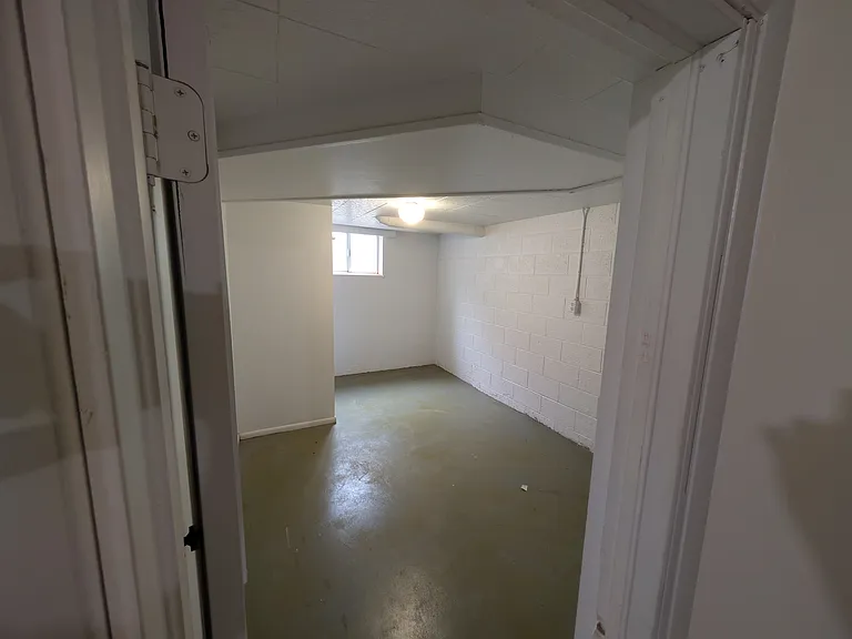 533 N Clarion Rd — Photo 40