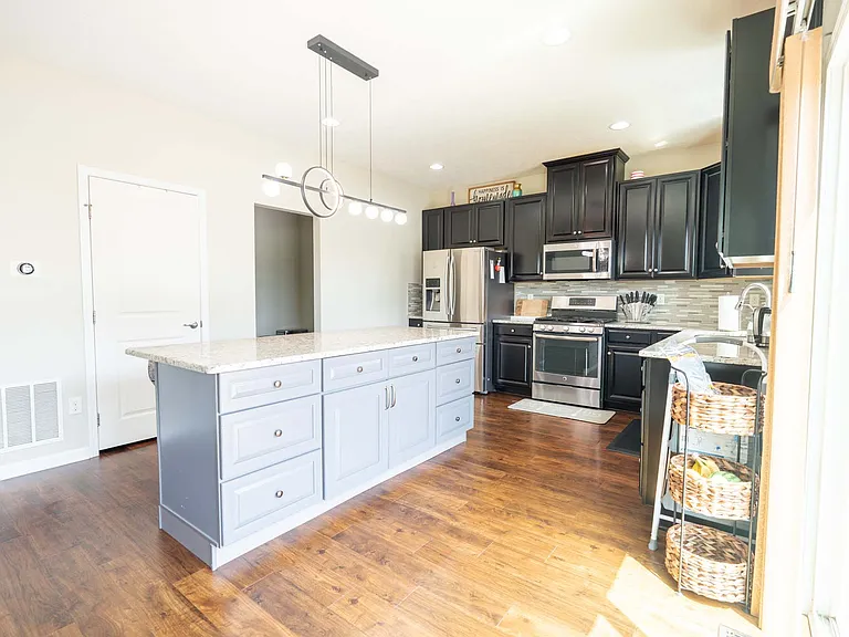6106 Brandon Dr — Photo 50