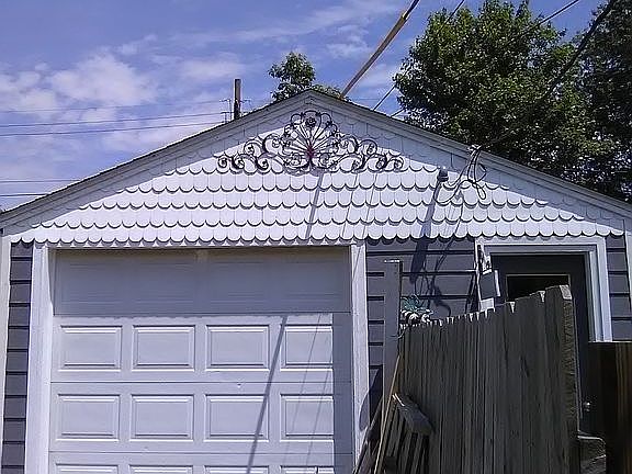 resided the garage 8/1/2018