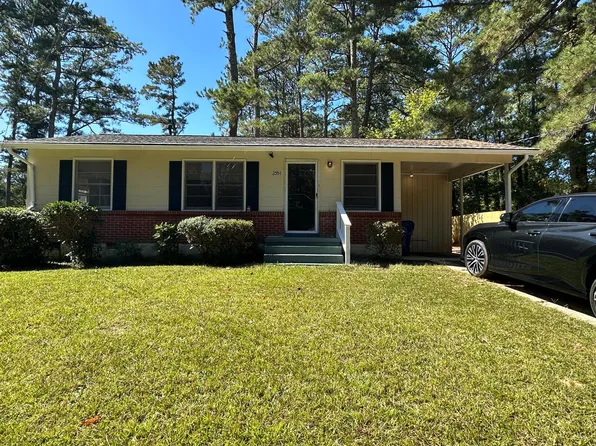 2551 Barge Rd SW, Atlanta, GA 30331