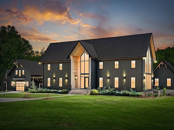 2nd image of 84 Judd Ln