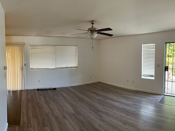 4th image of 2897 Casey St #B