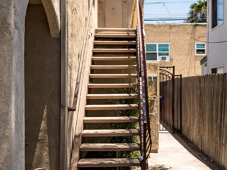 4327 Swift Ave #5 — Photo 5