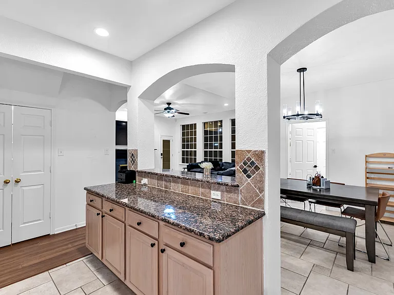 3108 Glory Ln — Photo 52