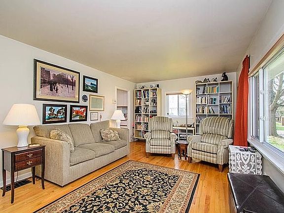 5th image of 1939 Brock Ct