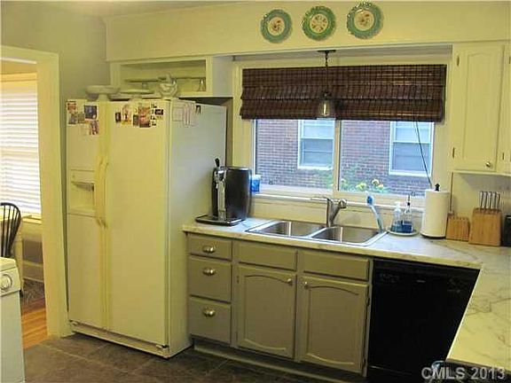 5th image of 1143 W Dresden Dr