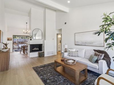737 Nob Cir, Vista, CA, 92084