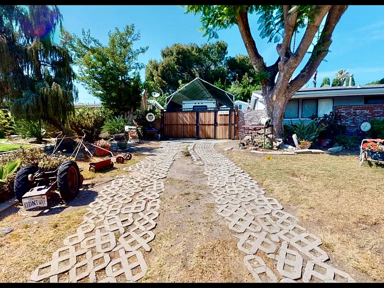 17615 Stare St — Photo 10
