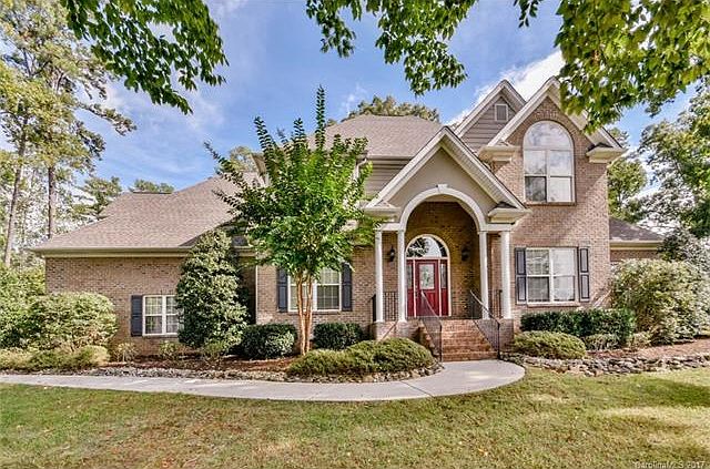 1st image of 7924 Glen Abbey Cir