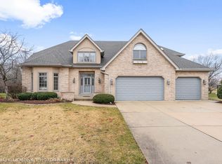 342 Clare Dr, Bloomingdale, IL 60108