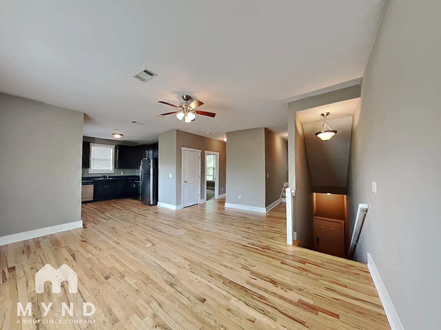 3 bed, 3.0 bath, 1330 sqft, $1,745 — Photo 1