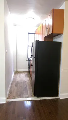 Rented by Lang Realty LLC | media 2