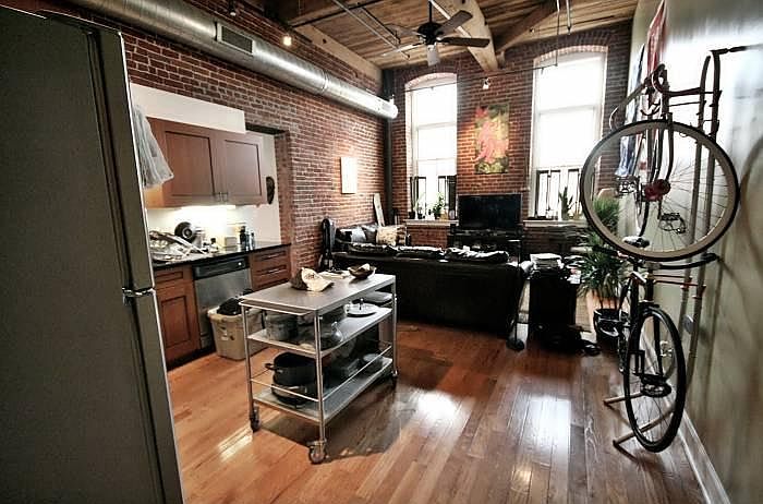 1st image of 2551 Trenton Ave #202