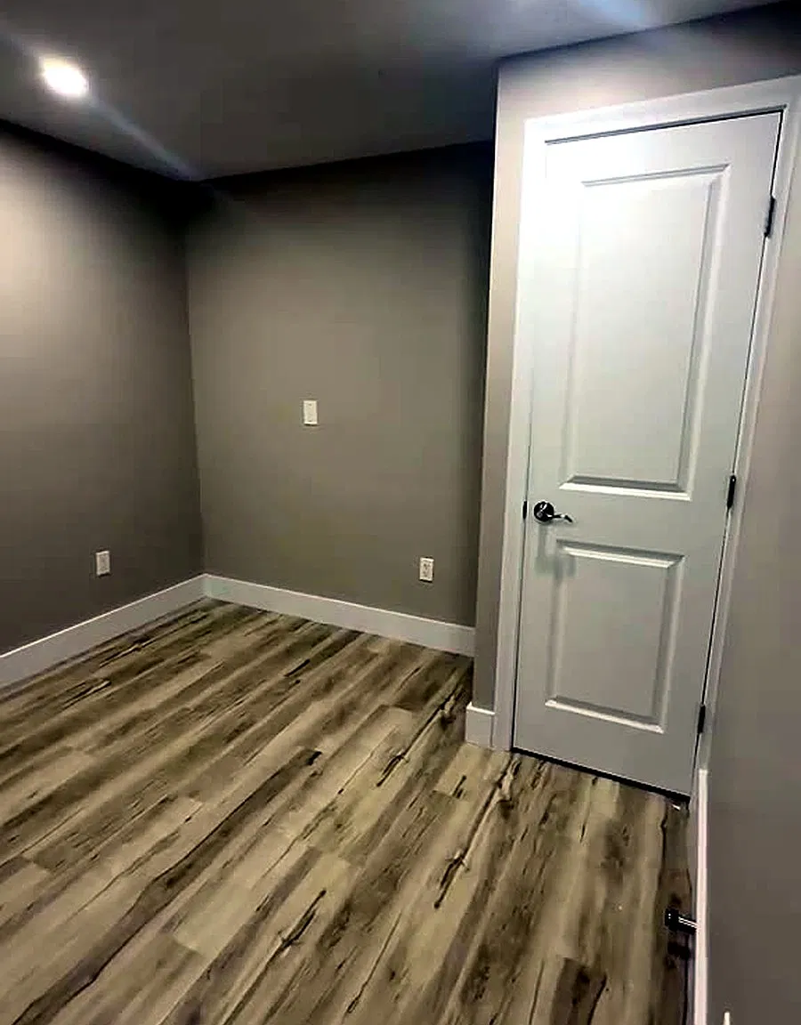 2 bed, 950 sqft, $2,400 — Photo 4
