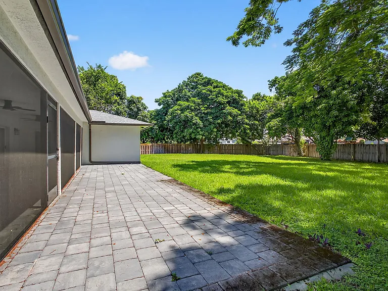 280 Sulky Way — Photo 35