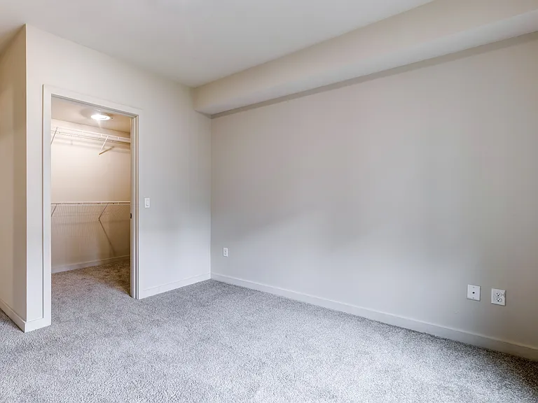Array Apartments — Photo 6