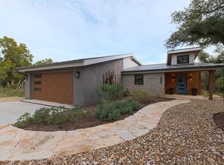 10827 Crestview Dr, Jonestown, TX 78645