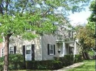 809 Mansfield Ct, Schaumburg, IL