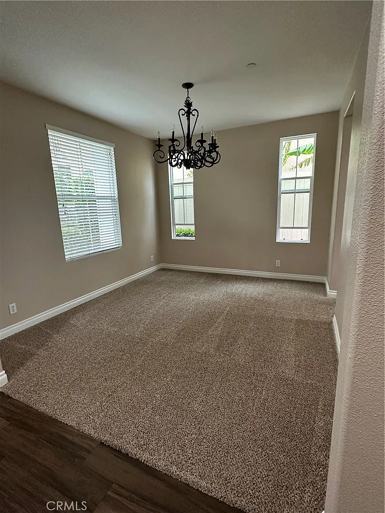 4 bed, 3.5 bath, 2435 sqft, $5,200 — Photo 4