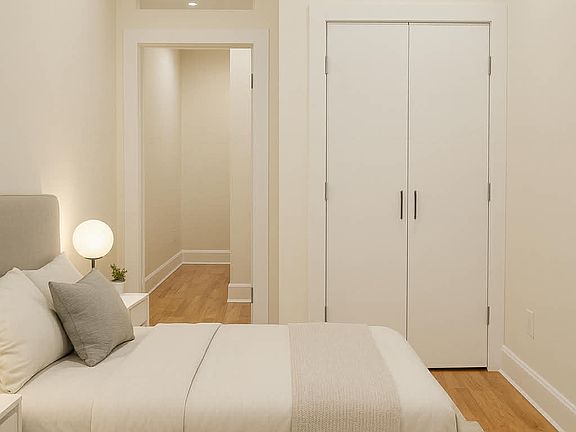 4th image of 282 20th St #1
