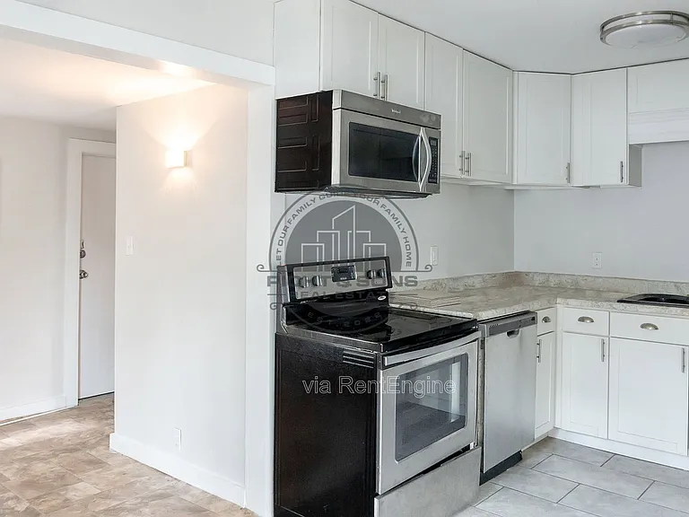 414 Hayden Rd #G — Photo 11