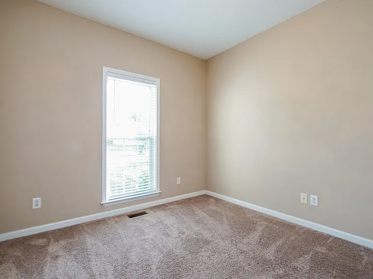 7137 Spanglers Spring Way — Photo 11