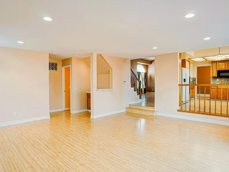 7202 Ruby Ct — Photo 6