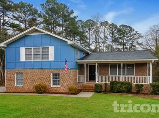 832 S Deshon Rd, Lithonia, GA 30058