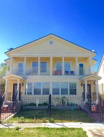 4 bed, 4.0 bath, 2980 sqft, $3,600 — Photo 1