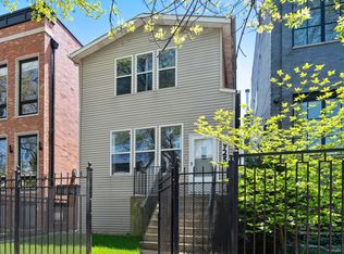 1923 W Erie St, Chicago, IL 60622