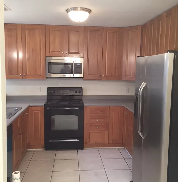 3 bed, 1338 sqft, $1,400 — Photo 3