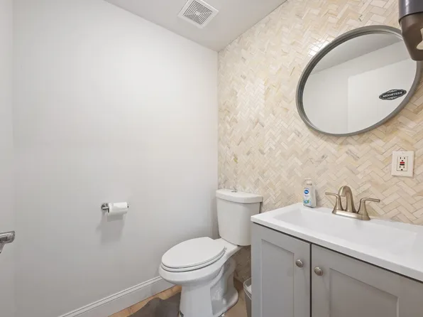 349 2nd Street image 10 of 12