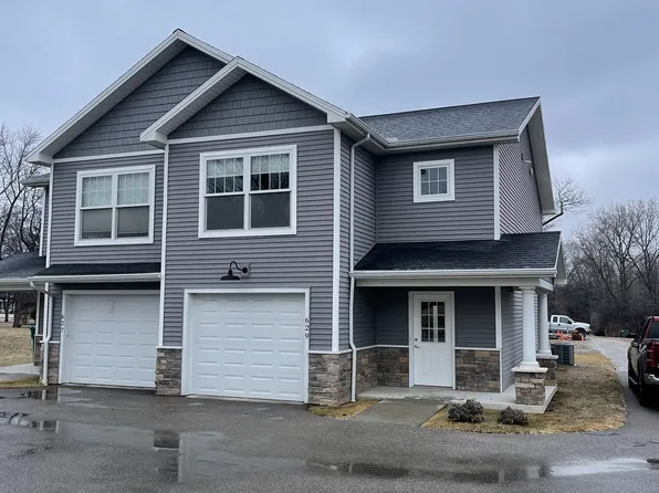 629 Lime City Rd, Rossford, OH 43460