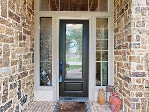 4th image of 17614 Rosel Oaks Lane