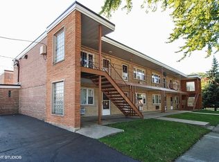 6200 64th Place, Chicago, IL 60638