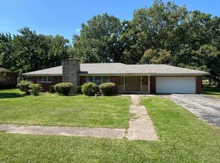 626 Almond St NW, Demotte, IN 46310