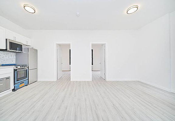 4th image of 435 E 12th St #15AB