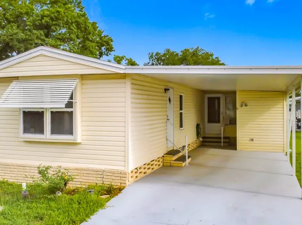 481 Chickadee Ct, Plant City, FL 33565