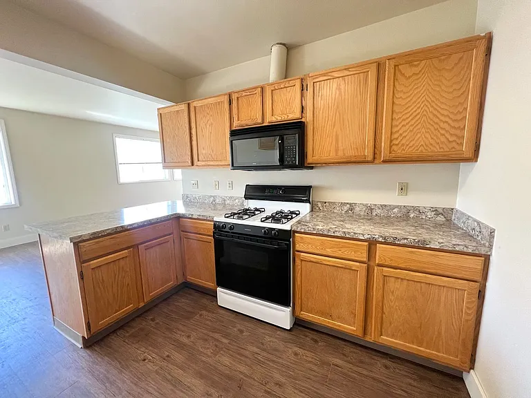 1308 N Brooklane St — Photo 13